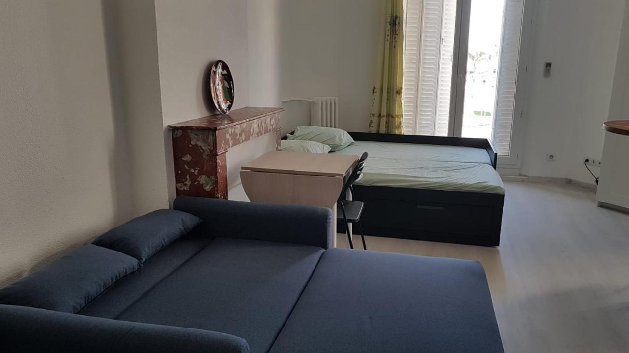 Studio With Sea View For 2 People Tulon Zewnętrze zdjęcie