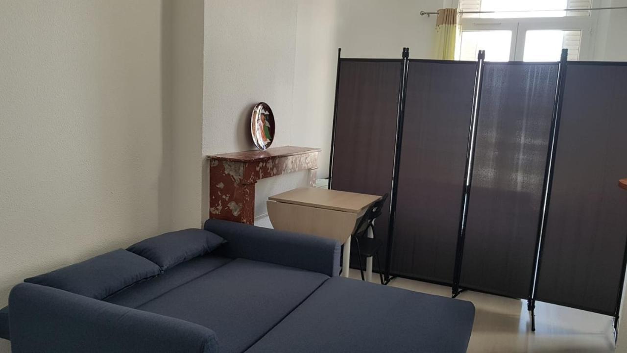 Studio With Sea View For 2 People Tulon Zewnętrze zdjęcie