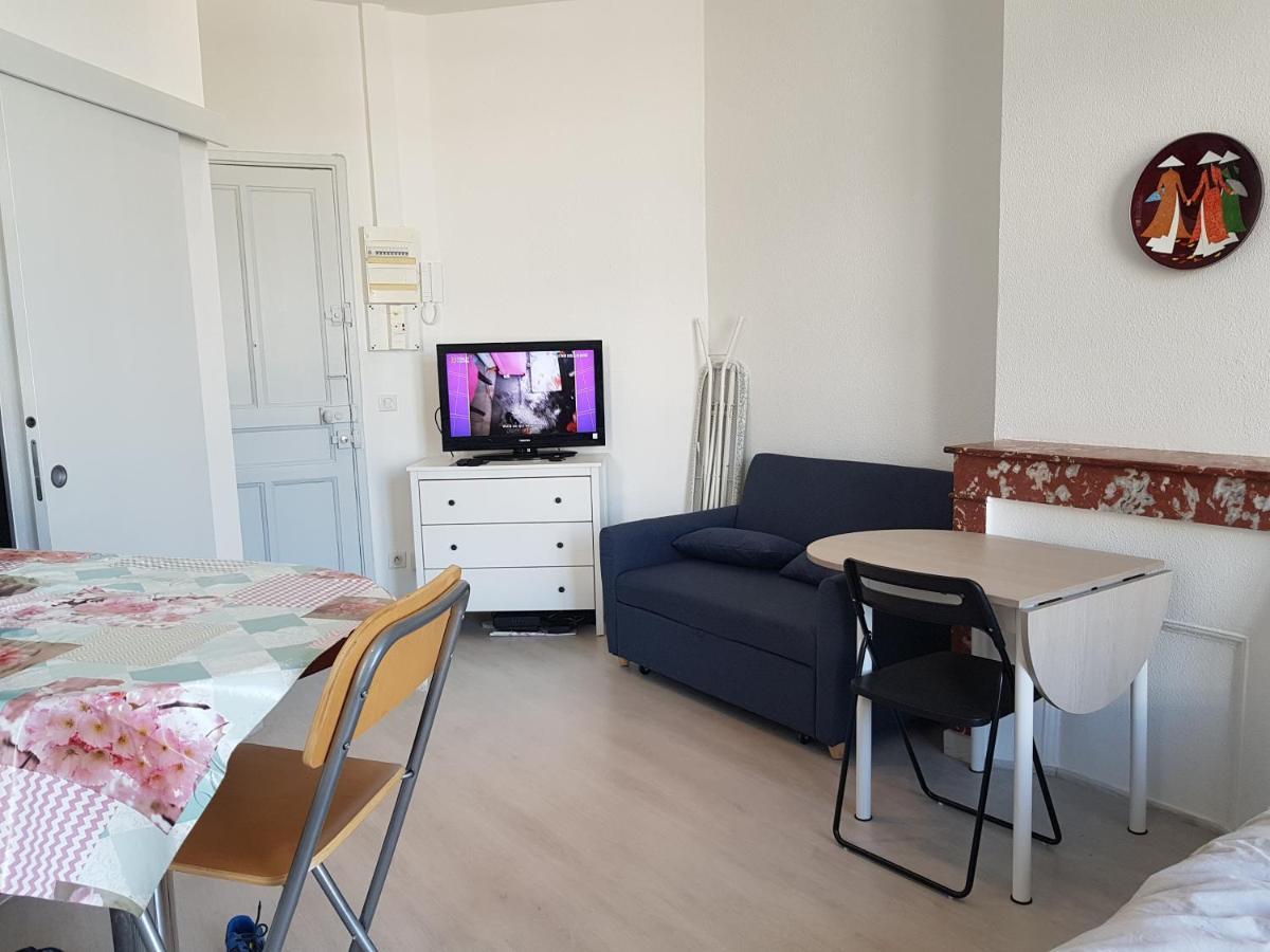 Studio With Sea View For 2 People Tulon Zewnętrze zdjęcie